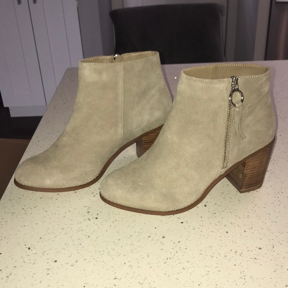Ankle Boots Never Worn - Picture 3 of 6